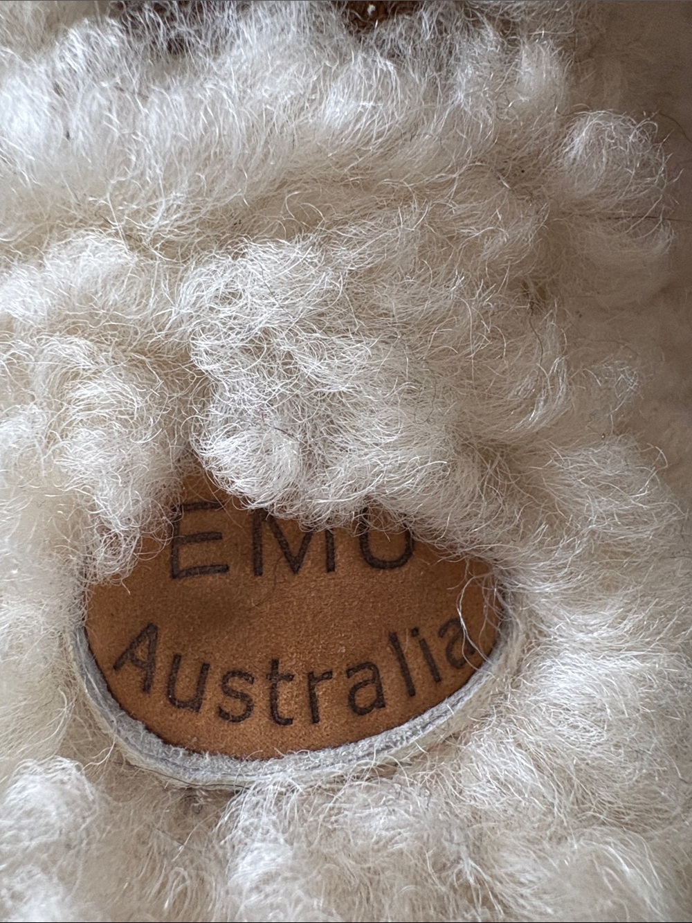 EMU Australia Joy Teddy Fleece Slippers in Cream US 6 Like New - Picture 5 of 5